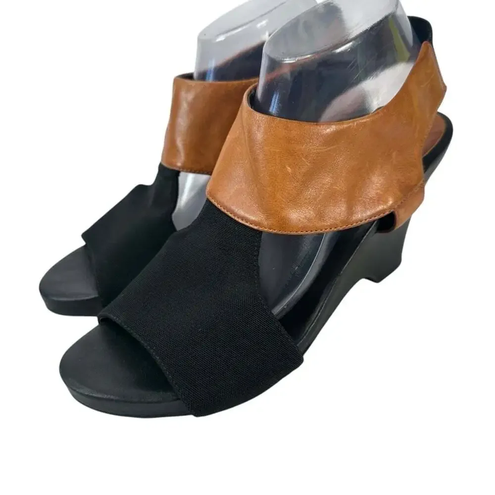 The Flexx Stylish Black and Brown Wedge Sandals Size 10